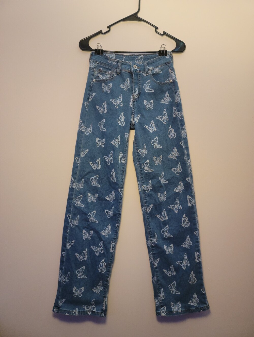 Celebrity ACE, White Butterfly Print Denim Blue Jeans